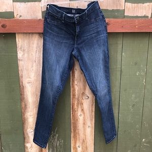 GAP blue jegging, size 33 Tall, stretch style